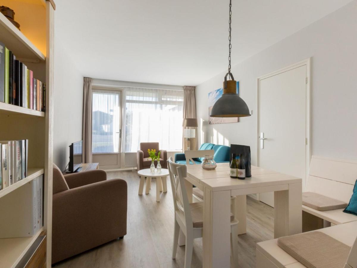 Beautiful Apartment In Zoutelande With Terrace Exterior photo