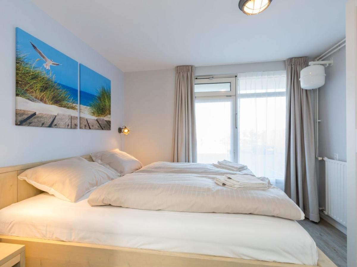 Beautiful Apartment In Zoutelande With Terrace Exterior photo