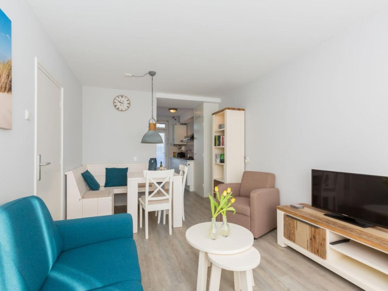 Beautiful Apartment In Zoutelande With Terrace Exterior photo